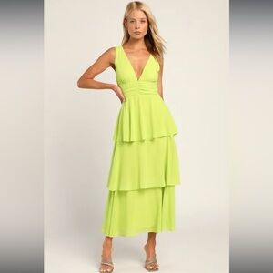 Lulu's Vibrant Green Layered Maxi Dress